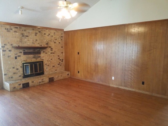 Building Photo - 13000 Turkey Run