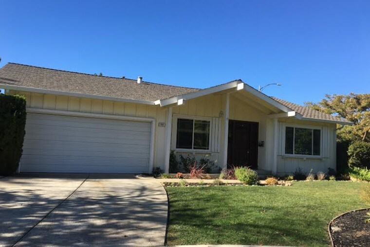 Primary Photo - 945 Yarmouth Way