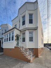 Building Photo - 4400 Liberty Ave