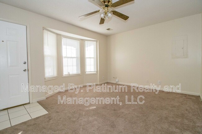 Foto del edificio - 1011 Shadow Ridge