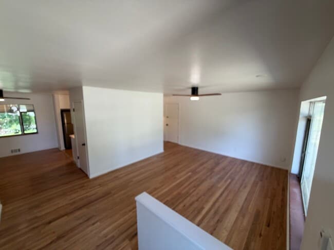 Building Photo - 2771 S Yates St