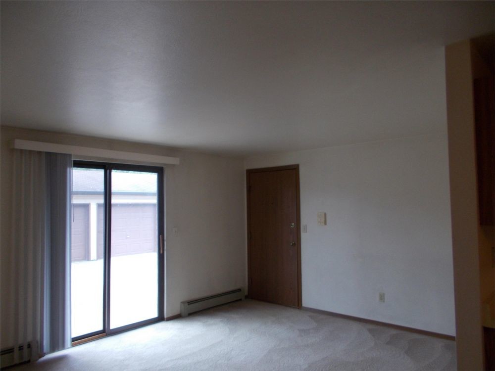Primary Photo - 1721 Lenwood Ave