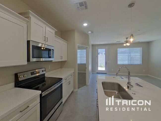 Building Photo - 4538 E Gary Street Mesa AZ