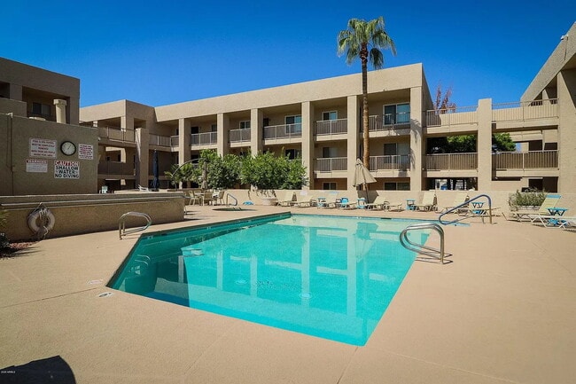 Building Photo - 7474 E Earll Dr