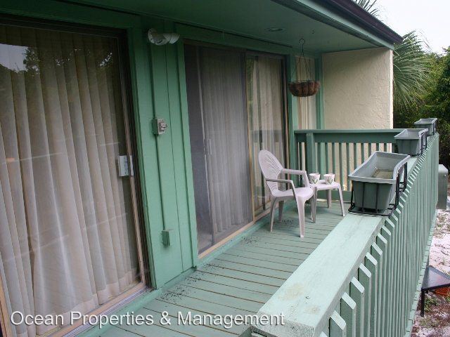 Foto del edificio - 117 Club House Blvd