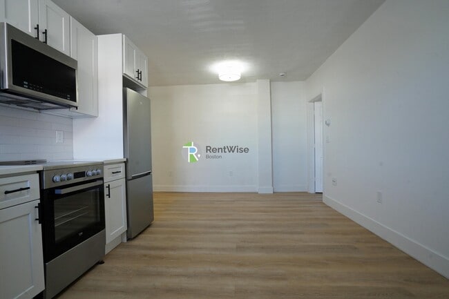 Foto del edificio - 740 E 7th St