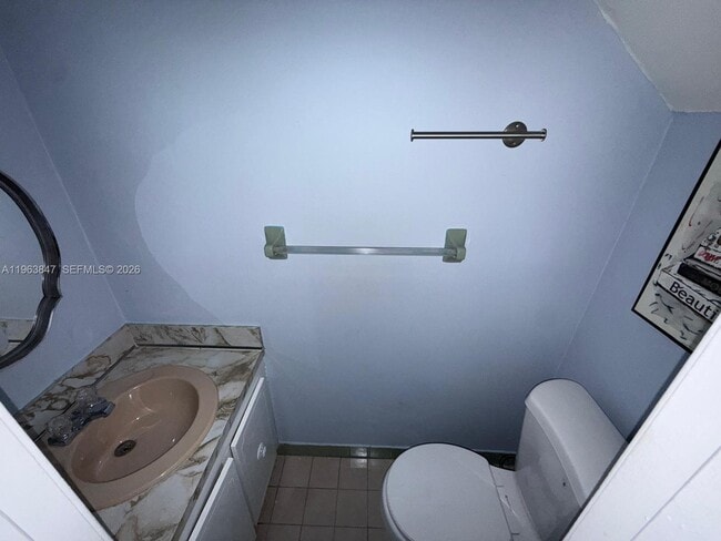 Foto del edificio - 1255 W 53rd St