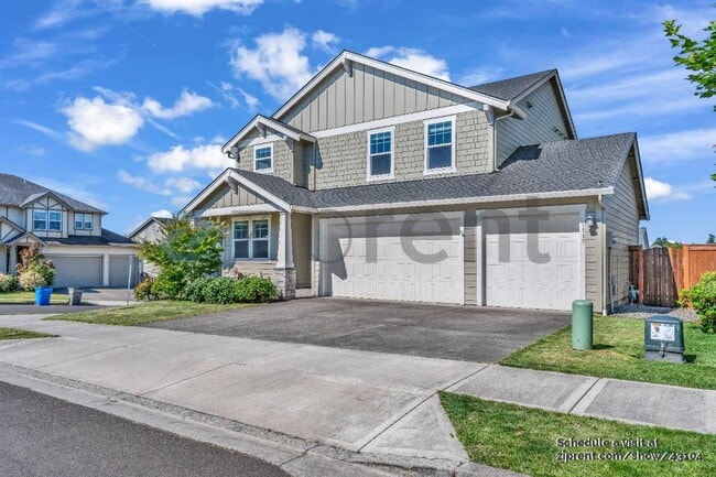 Building Photo - 3915 S 40th Pl