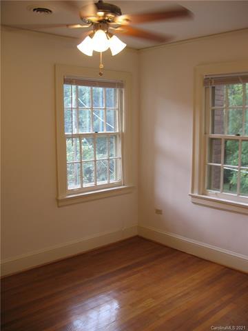 Building Photo - 414 S Center St