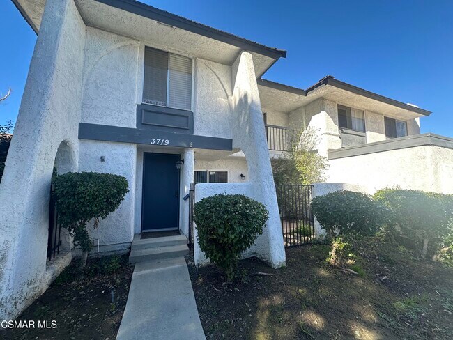 Foto del edificio - 3719 Summershore Ln