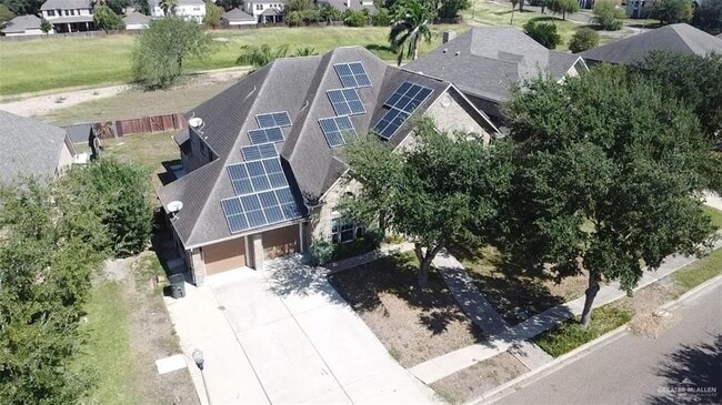 Foto del edificio - 25 El Jardin St