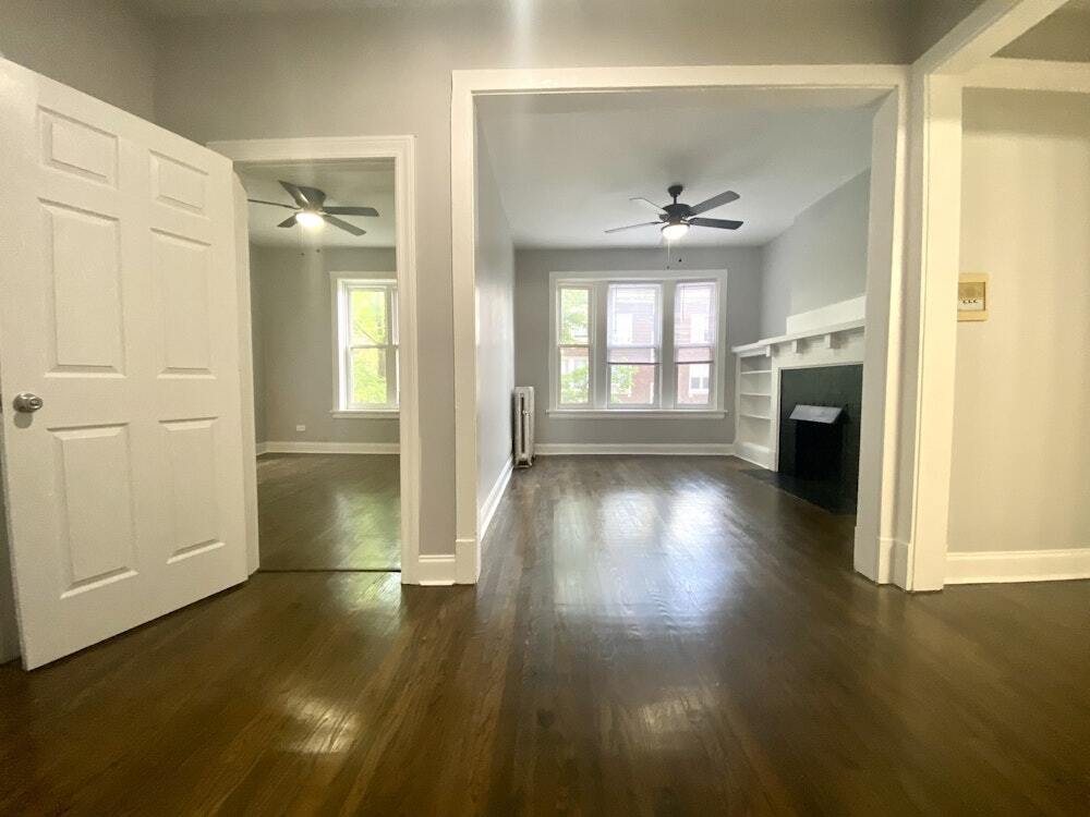 Primary Photo - 1253 W Rosemont Ave