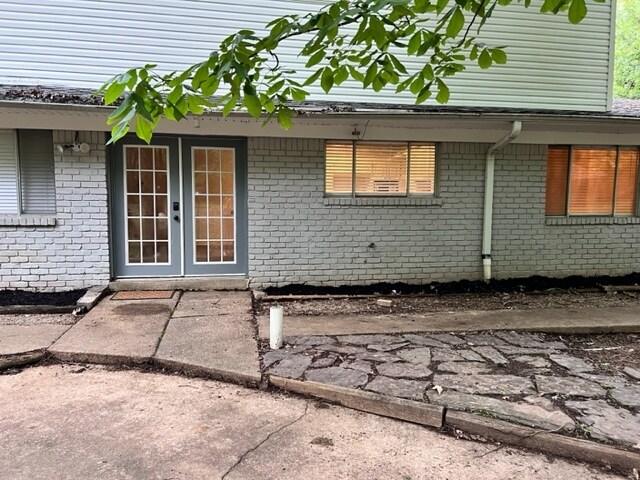 Building Photo - 15 Sweetbrush Ave
