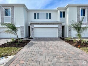 Building Photo - 422 Bogey Dr