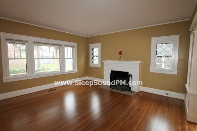 Foto del edificio - 2955 NE 60th Ave