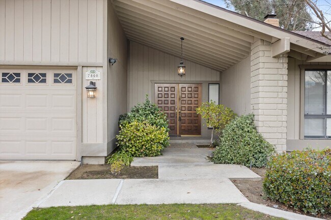 Foto del edificio - 7808 Selkirk Dr