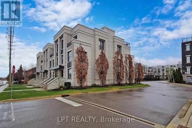 Building Photo - 1180 Cawthra Rd