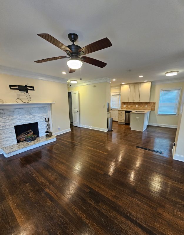 Foto del edificio - 276 Frasier St SE