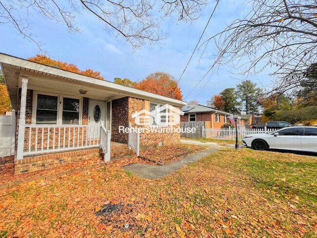 Foto del edificio - 716 Cardover Ave