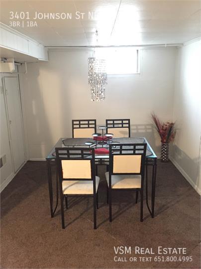 Foto del edificio - LIVE IN NORTHEAST MPLS! 3 Bedroom 1 Bath H...