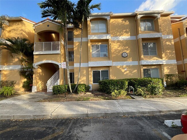 Building Photo - 2351 NW 33rd St