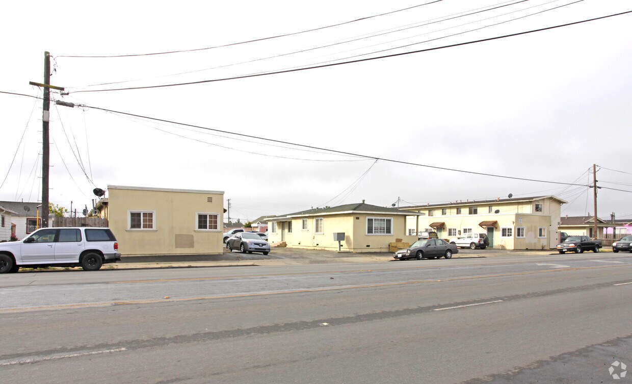 Primary Photo - 512 Williams Rd
