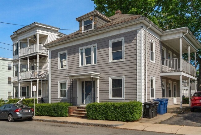 Building Photo - 14 Forest Ave