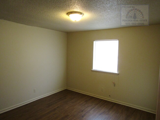 Building Photo - 21 Laramie Cove