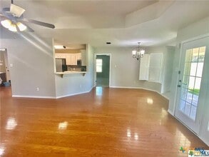 Building Photo - 3104 Valley Oaks Cir