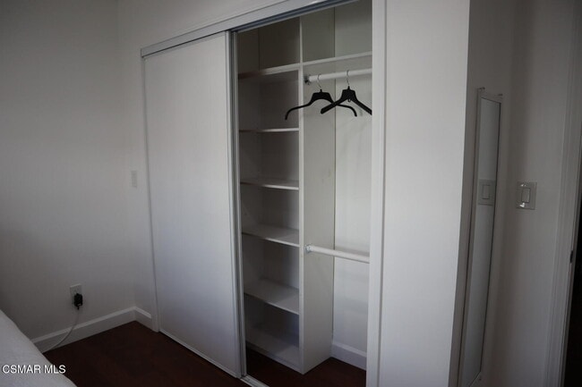 Building Photo - 18600 Ingomar St