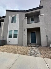 Building Photo - 6614 Nimbus Ave