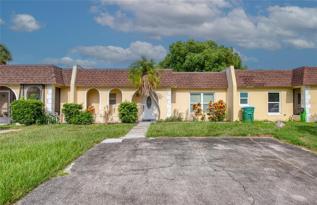 Foto principal - 9987 87th St N