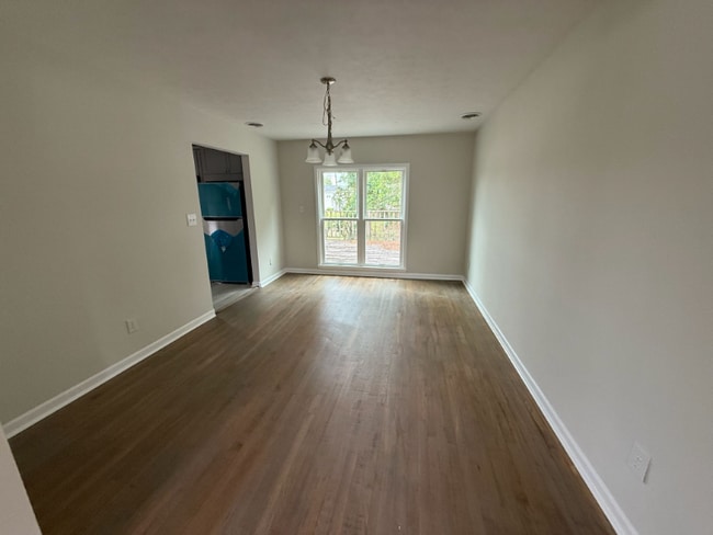 Building Photo - 5918 Woodside Ave