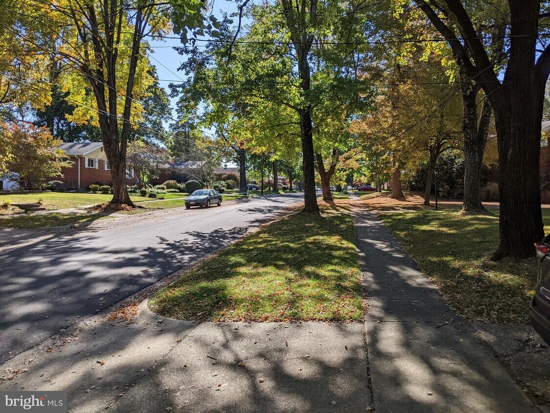 1801 Ladd St, Silver Spring, MD 20902 House for Rent in Silver Spring