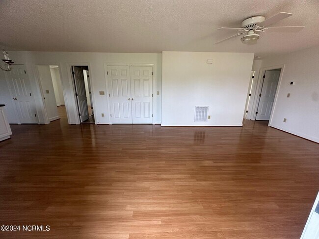 Building Photo - 3818 NC-33
