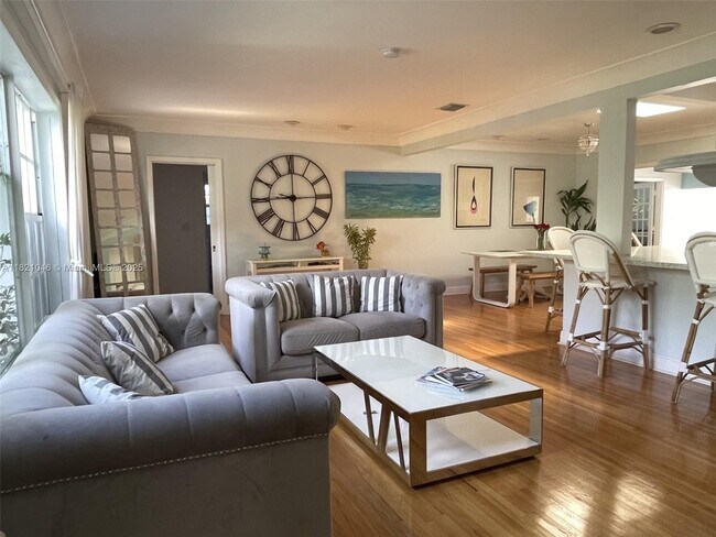Foto del edificio - 260 NE 95th St