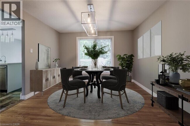 Photo du bâtiment - 220 Grand River Blvd