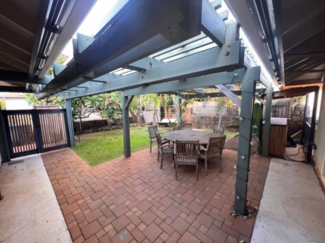 Foto principal - 3 Bedrooms/ 3.5 Baths/ 2 Car Garage