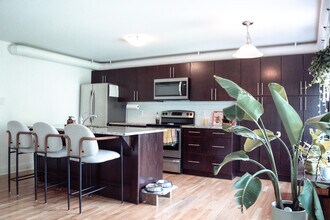 Building Photo - 56 Sweetnam Dr