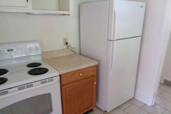 Foto del edificio - 3 Bedroom 2 Bath Duplex