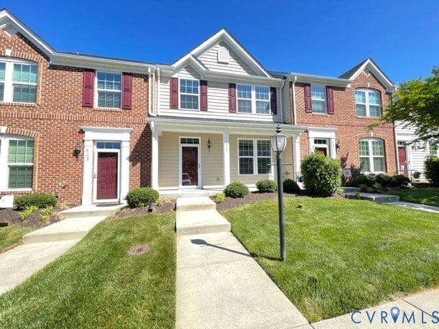 Building Photo - 8107 Creekside Village Dr