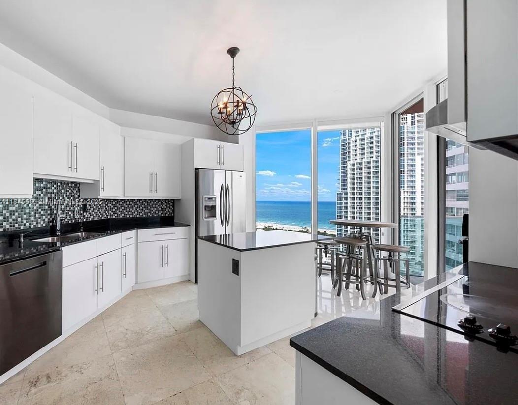 Foto principal - 300 South Pointe Dr