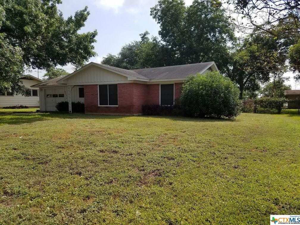311 Delany St, Seguin, TX 78155 House Rental in Seguin, TX