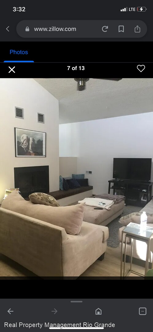 Building Photo - 2 br, 2 bath House - 3104 Dallas St NE