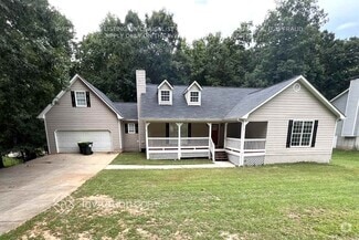 Building Photo - 352 McKenzie Dr