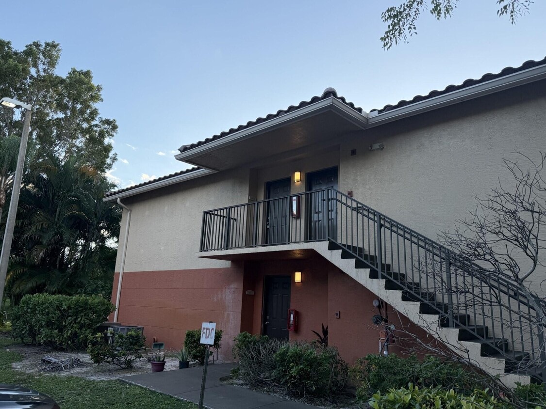 Foto principal - 4179 N Haverhill Rd