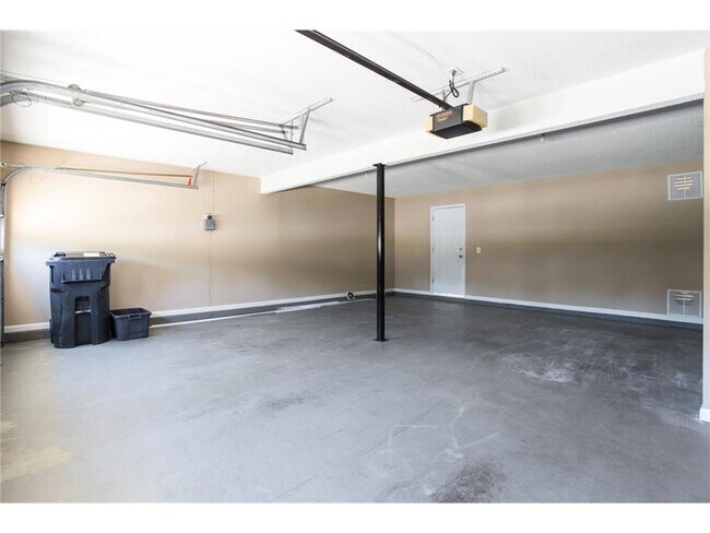 Foto del edificio - 2727 Fort Hampton Ct