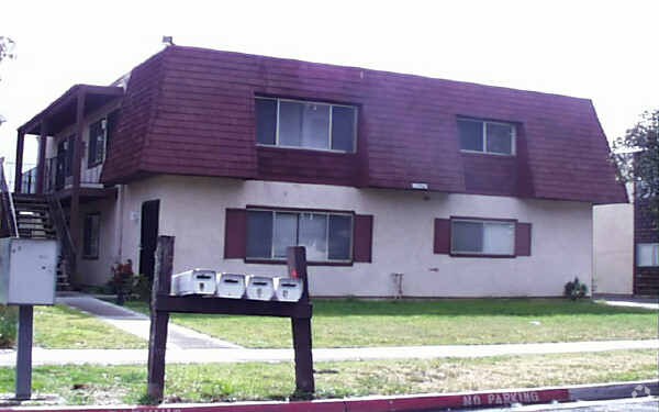 Primary Photo - 16075 Dorsey Ave