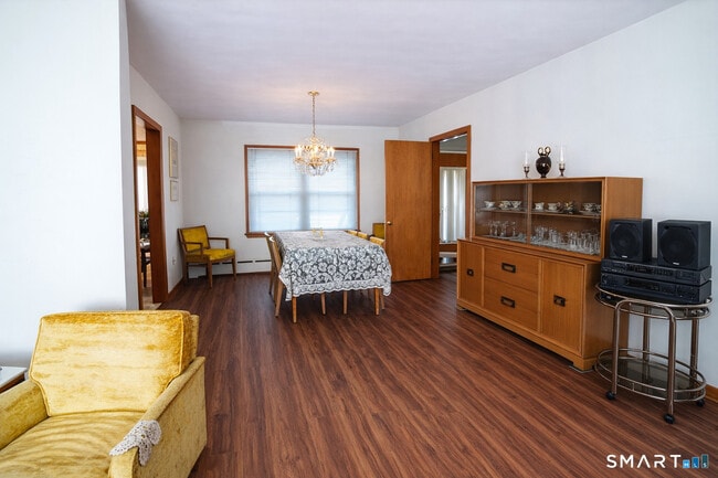 Foto del edificio - 30 Day Spring Ave