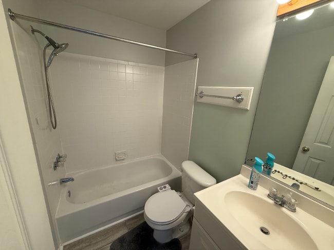 Photo - 7804 Old Litchfield Ln Townhome